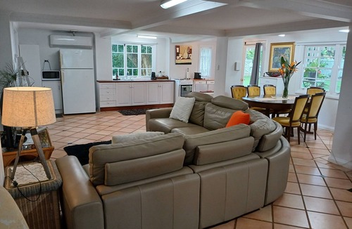 North Tamborine Bed & Breakfast | Memory Lane Accommodation