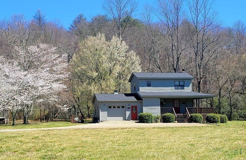 Blairsville Cabin | Memory Lane Mountain River Cabin