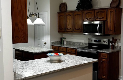 Whitehaven House | Memphis Blues Oasis at Graceland