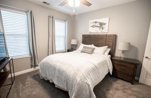 Pinch District House | Memphis Charm