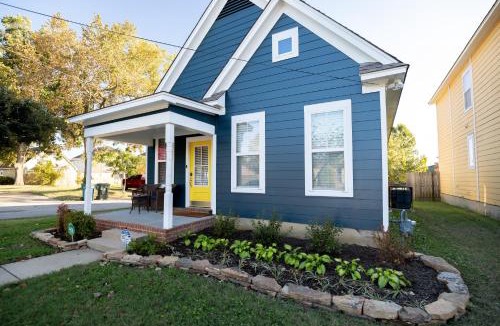 Pinch District House | Memphis Charm