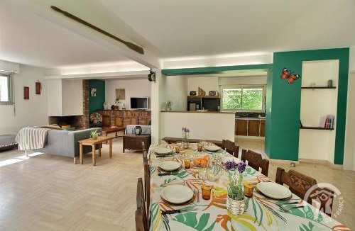 Tonquedec House | Menez bras