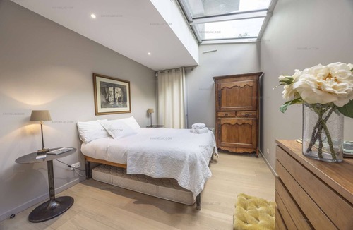 Menthon-Saint-Bernard House | Menthon saint Bernard Heights