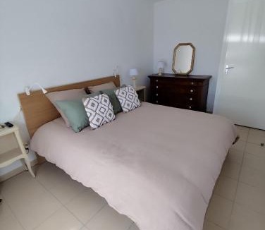 Grenade Apartment | Mentor au coeur de Grenade -wifi-piscine-parking privé