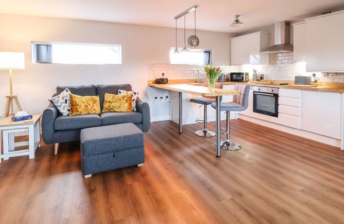 Hoylake Cottage | Meols Holiday Lodge