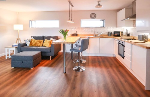 Hoylake Cottage | Meols Holiday Lodge