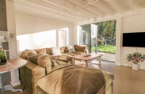 Meonstoke House | Meon Boscage