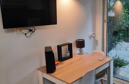 Le Pradet Apartment | Mer et soleil