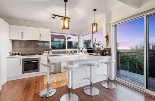 Rosebud House | Mer Vue.