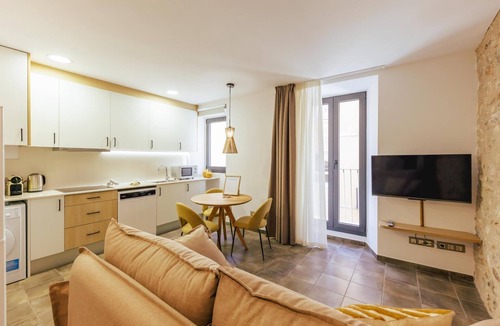 el Mercadal Apartment | Mercadal 2 - Holiday Apartment Rental in Girona | Bravissimo