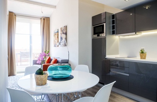 L'Antiga Esquerra de l'Eixample Apartment | Mercedes Heritage Barcelona Apartments