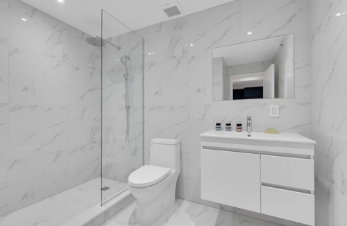 Cite Multimedia Apartment | Mercer- 3Beds King Ensuite- Free Parking