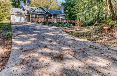 Florence House | Mercer Creek Hideaway