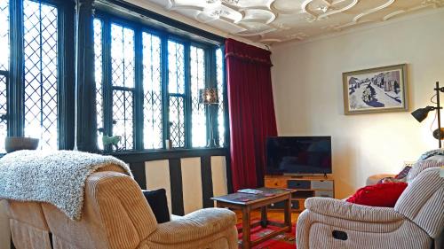 Dartmouth Apartment | Merchants Rest