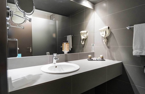 Bordeaux Maritime Hotel | Mercure Bordeaux Lac