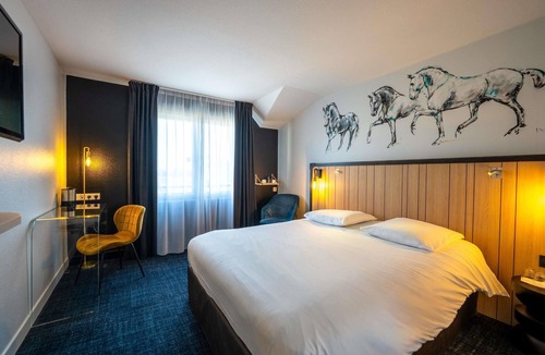 Saumur Hotel | Mercure Bords De Loire Saumur