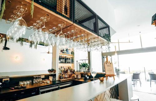 Adamstown Heights Hotel | Mercure Charlestown