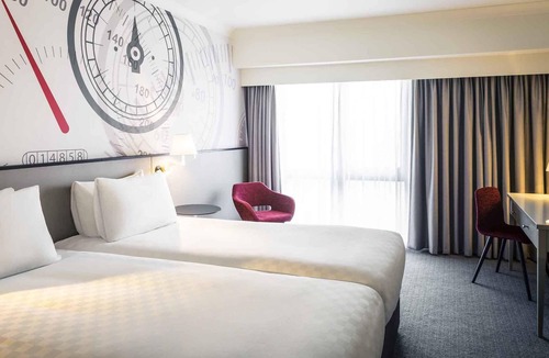 Brands Hatch Hotel | Mercure Dartford Brands Hatch Hotel & Spa