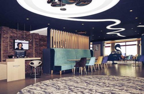 Lanvallay Hotel | Mercure Dinan Port Le Jerzual