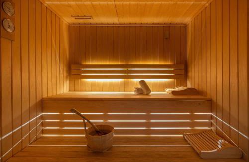 Miroir - Batignolles Hotel | Mercure Le Mans Batignolles - Hotel & Spa