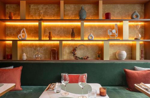 Miroir - Batignolles Hotel | Mercure Le Mans Batignolles - Hotel & Spa