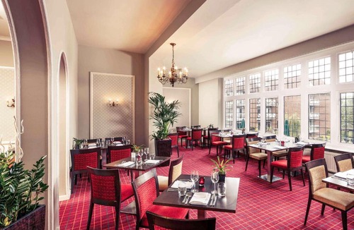 Chapeltown Hotel | Mercure Leeds Parkway Hotel