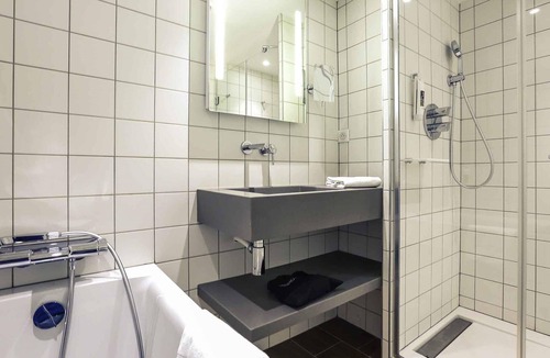 Saint Nicolas - Charles III - Ville vieille - Trois Maisons - Leopold Hotel | Mercure Nancy Centre Gare