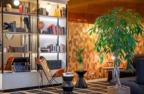 Quartier de la Salpetriere Hotel | Mercure Paris Bercy Bibliothèque