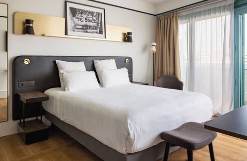 Les Puces de Saint-Ouen Hotel | Mercure Paris Saint-Ouen