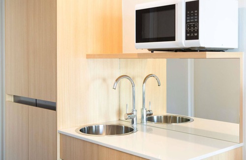 Bankstown Hotel | Mercure Sydney Bankstown