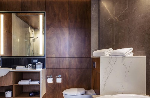 Prestons Hotel | Mercure Sydney Liverpool