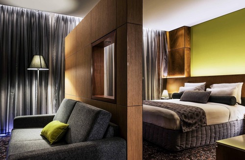 Prestons Hotel | Mercure Sydney Liverpool