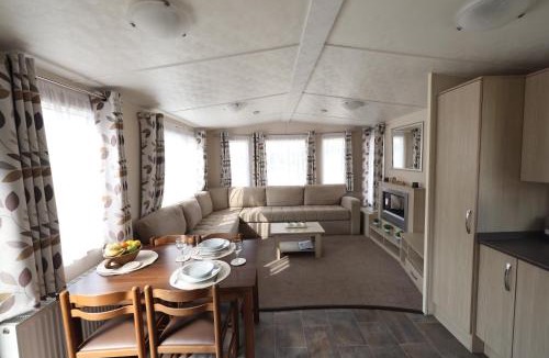 Hamble-le-Rice Resort | Mercury Yacht Harbour and Holiday Park