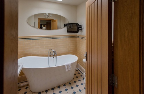 Wirral Bed & Breakfast | Mere Brook House