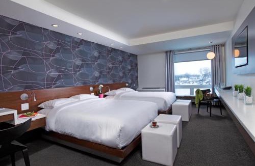 Exchange District Hotel | Mere Hotel