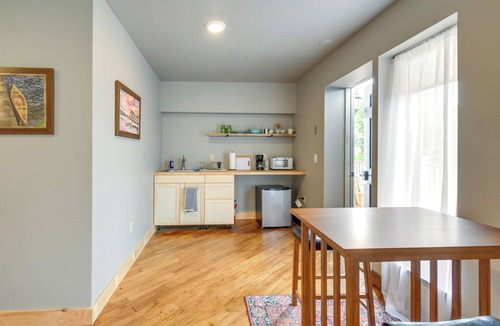 Meredith Apartment | Meredith Studio Near Downtown: Hike, Swim, Ski!