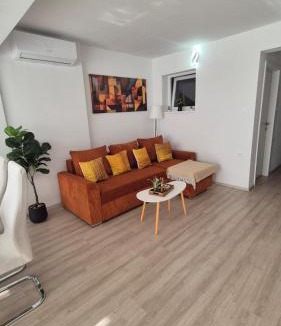 Mareda Apartment | Meressa Leonardo Apartment