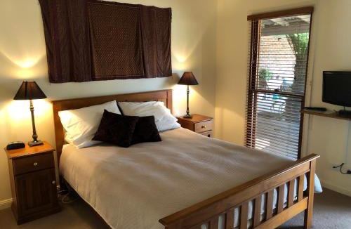 Bundanoon Bed & Breakfast | Meriba B and B