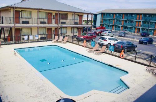 Central Oklahoma City Hotel | Meridian Inn Oklahoma City Airport