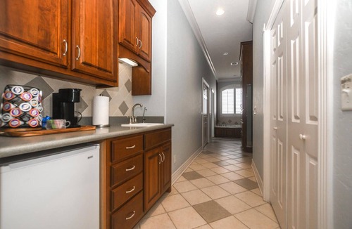 Siloam Springs House | Merion Ct. Manor Family Stay at Dawn Hill/City Lake Park