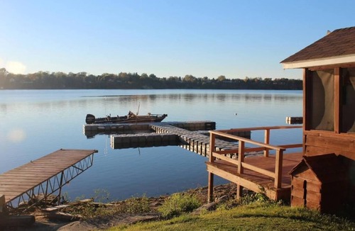 Prince Edward Ski Chalet | Merland Park Cottages - Laker Lodge