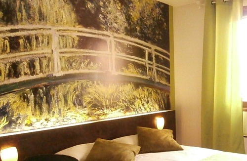 Digoin Hotel | Merle Blanc