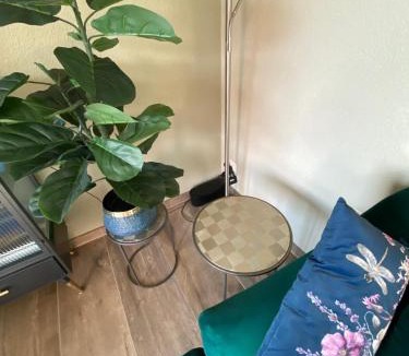 Merligen Apartment | Merligen 15 min to Interlaken Seeblick
