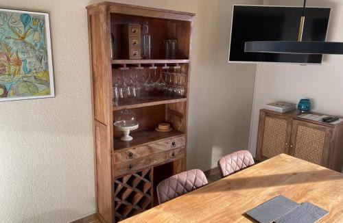 Merligen Apartment | Merligen 15 min to Interlaken Seeblick