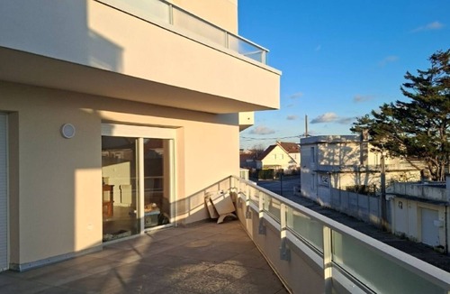 Merlimont-Plage Apartment | MERLIMONT -BIG APARTMENT WITH TERRACE -NEAR BEACH -FREE PARKING