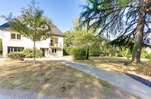 Matival Apartment | Merlin - charmant apt avec jardin