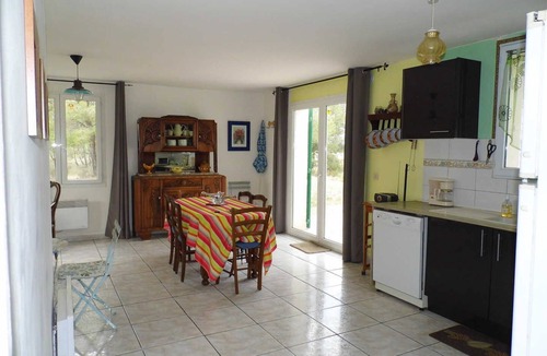 Montagnac House | Merlot - MONTAGNAC