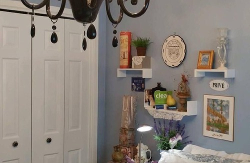 Portland Bed & Breakfast | MERLOT SUNSET-Best BnB value around-BEST BREAKFAST BUFFET included