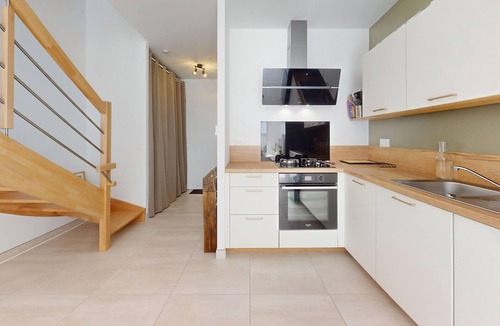 Saint-Gilles-Croix-de-Vie Ski Chalet | Merlyne Beach Villa 7