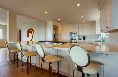 La Jolla Mesa House | Mermaid House, views and spa in La Jolla Heights
